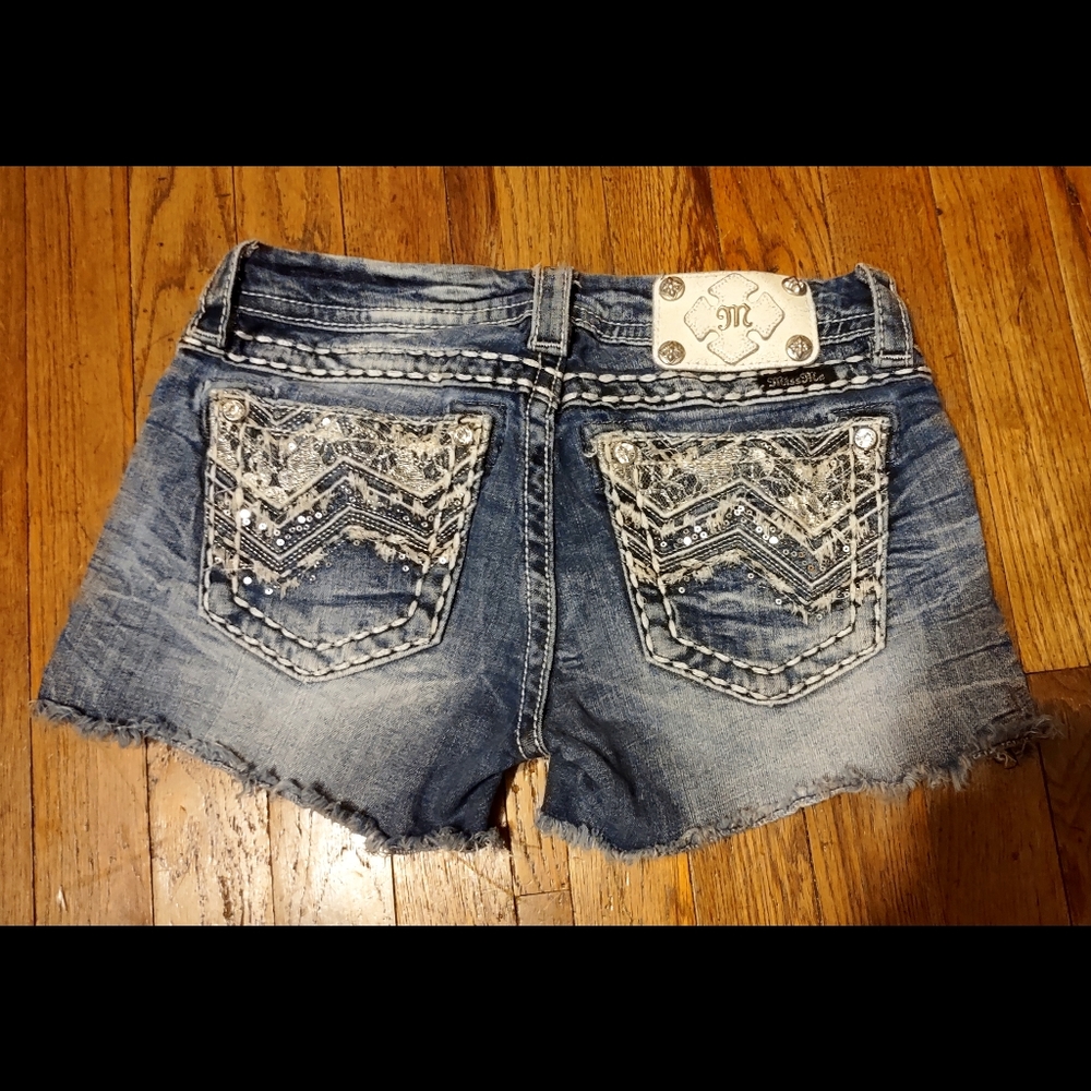 Miss Me Shorts